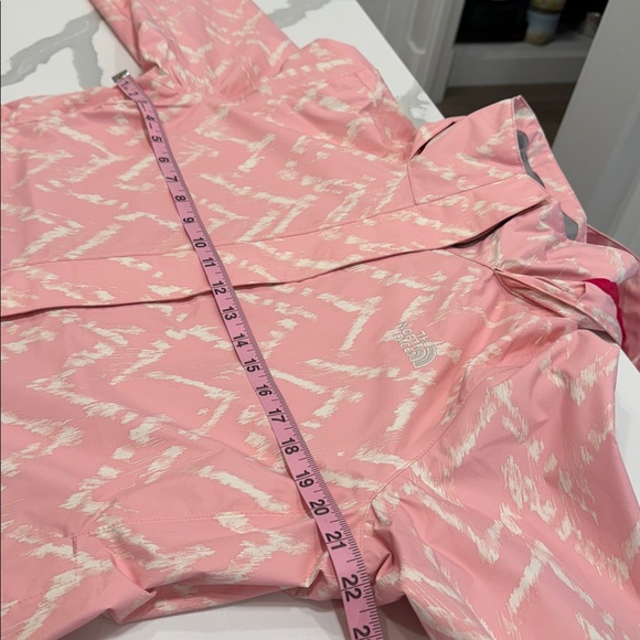 The North Face Dryvent
Venture Hiking Outdoor Windbreaker L - Picture 9 of 14